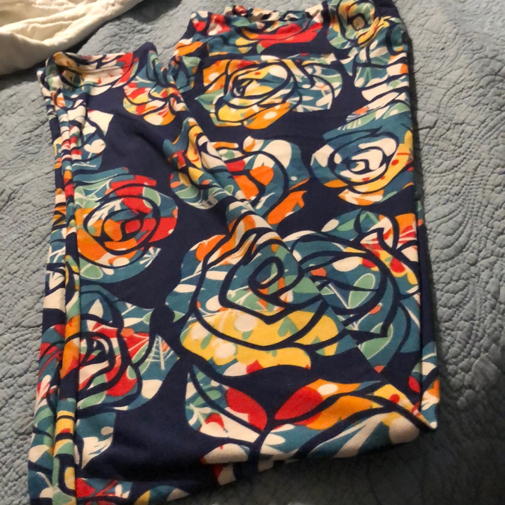 LulaRoe leggings - tall and curvy